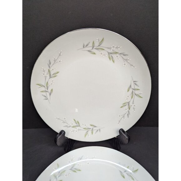 St Regis Fine China Japan 101 Floral Dinner Plate Platinum Trim Set of 2 - Picture 2 of 7